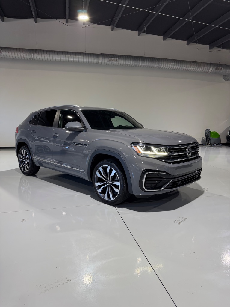 2021 Volkswagen Atlas Cross Sport SEL R-Line