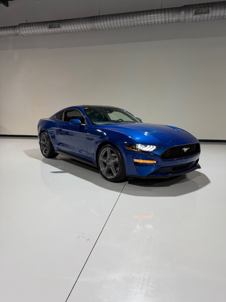 2022 Ford Mustang EcoBoost