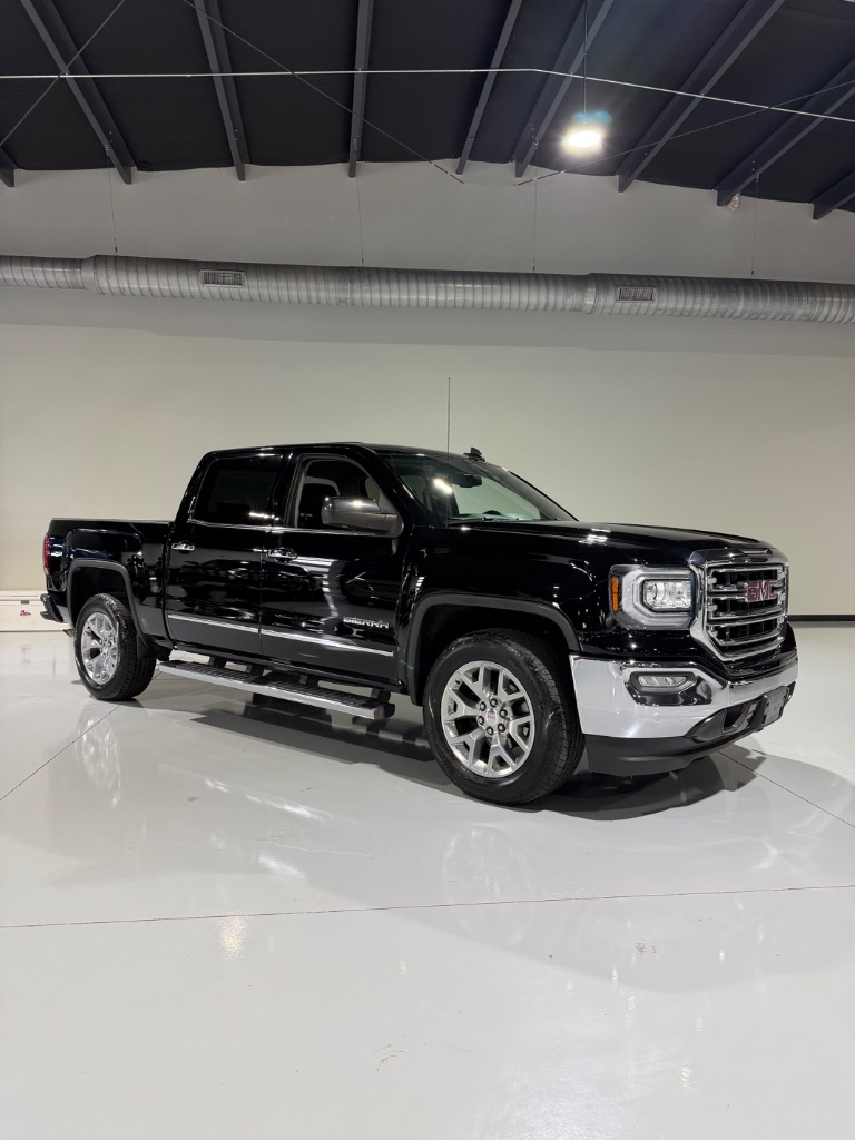 2018 GMC Sierra 2WD Crew Cab Short Box SLT's photo